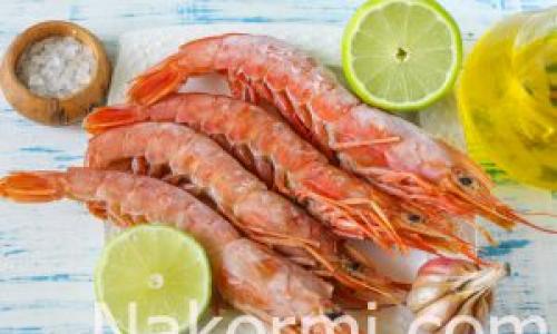 Langoustines fried in a frying pan