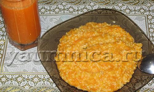 Rosyjskie śniadanie: kasza jaglana z mlekiem i dynią