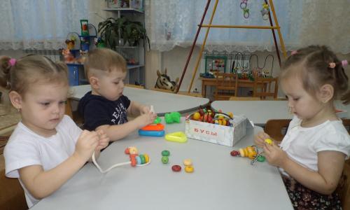 Development of fine motor skills in a child