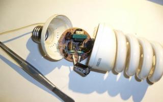 Schémy ovládačov LED reflektorov